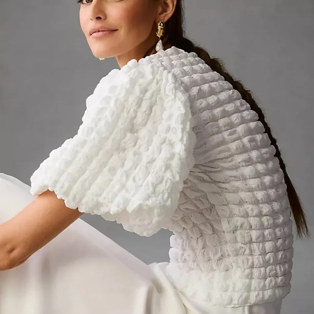 Anthropogie Eri + Ali Textured Puff-Sleeve Top - Picture 4 of 10